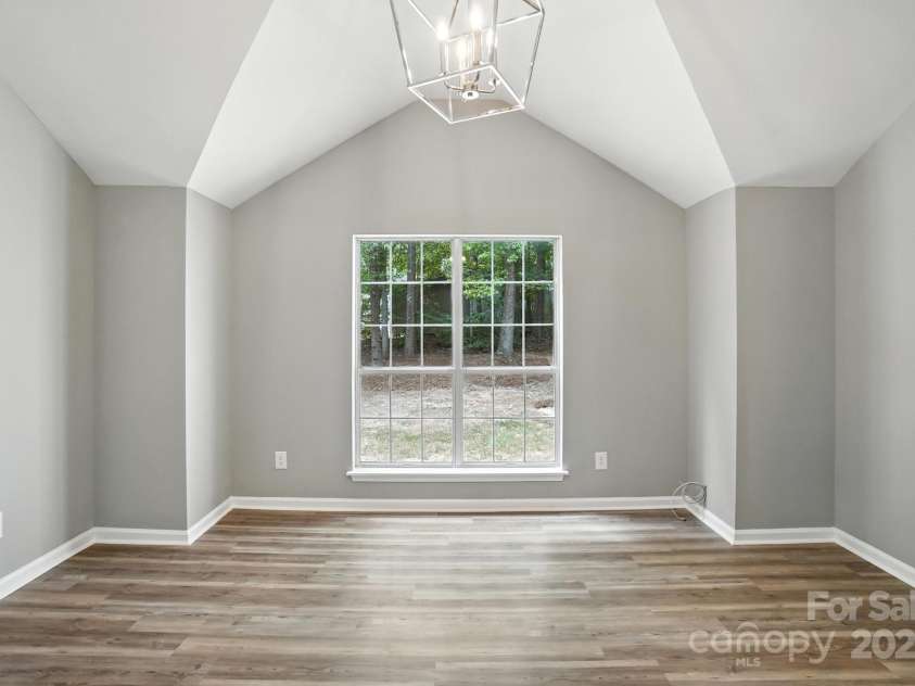 506 Lisa Carol Drive, Mooresville, NC 28115.  MLS# CAR4287878, YatesRealty ID 33946. 