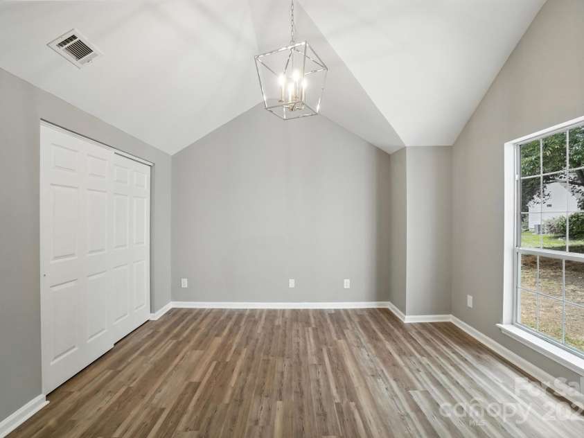 506 Lisa Carol Drive, Mooresville, NC 28115.  MLS# CAR4287878, YatesRealty ID 33946. 