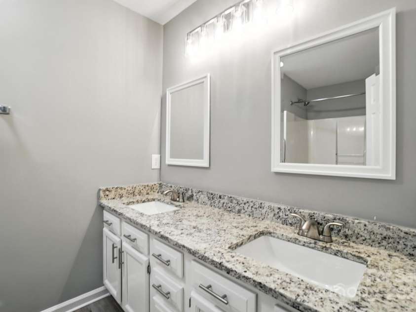 506 Lisa Carol Drive, Mooresville, NC 28115.  MLS# CAR4287878, YatesRealty ID 33946. 