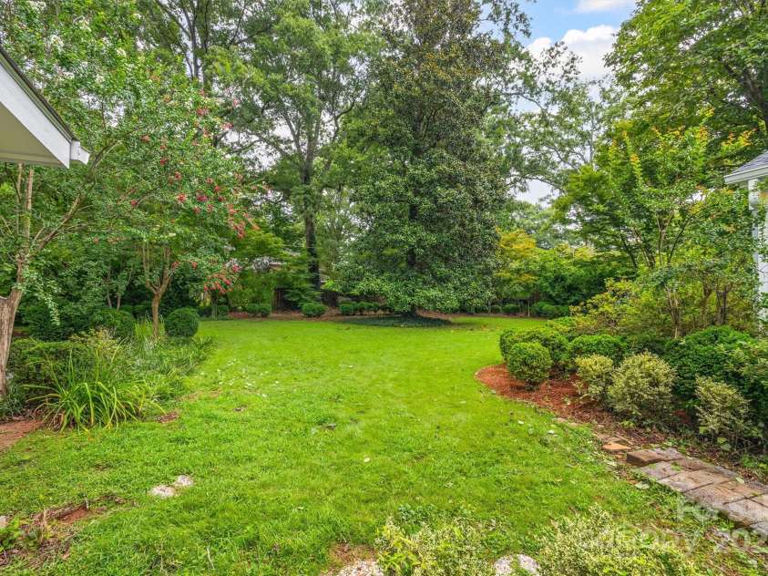626 Oakwood Lane, Rock Hill, SC 29730.  MLS# CAR4283798, YatesRealty ID 33947. Back yard