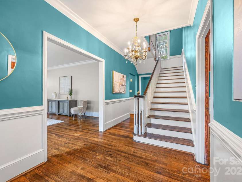 626 Oakwood Lane, Rock Hill, SC 29730.  MLS# CAR4283798, YatesRealty ID 33947. Foyer and stairs to second floor