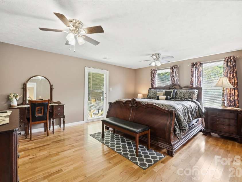 928 Oval Street, Kannapolis, NC 28081.  MLS# CAR4397869, YatesRealty ID 33947. 
