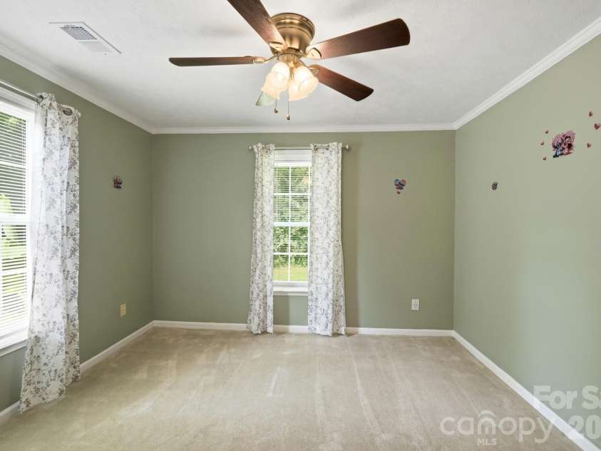 928 Oval Street, Kannapolis, NC 28081.  MLS# CAR4397869, YatesRealty ID 33947. 