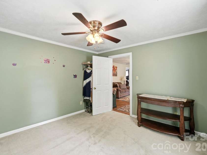 928 Oval Street, Kannapolis, NC 28081.  MLS# CAR4397869, YatesRealty ID 33947. 