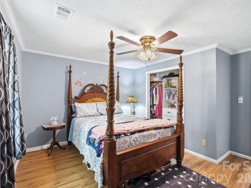 928 Oval Street, Kannapolis, NC 28081.  MLS# CAR4397869, YatesRealty ID 33947. 