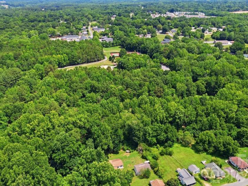 928 Oval Street, Kannapolis, NC 28081.  MLS# CAR4397869, YatesRealty ID 33947. 