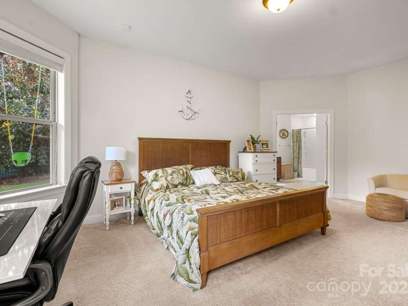 14708 Old Vermillion Drive, Huntersville, NC 28078.  MLS# CAR4291123, YatesRealty ID 33948. 