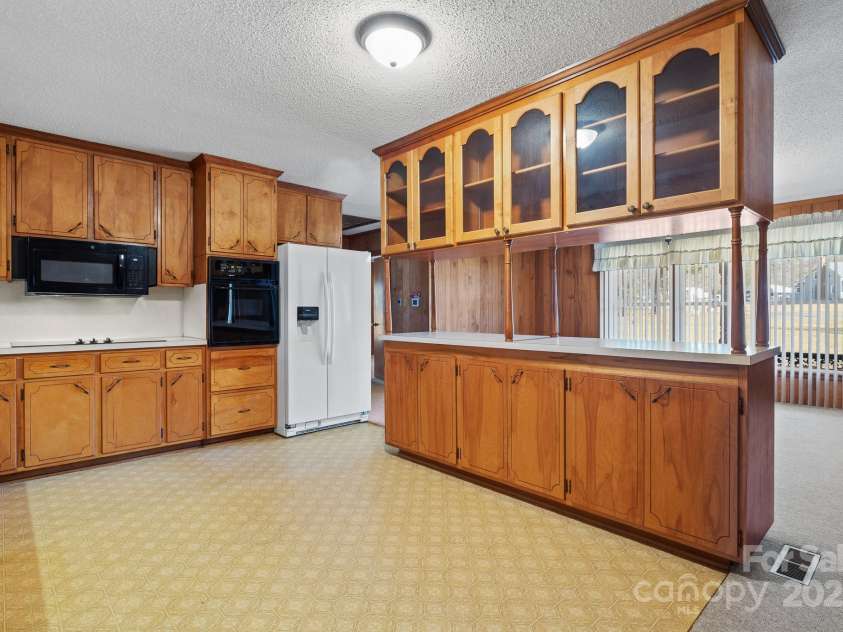 3199 Hilton Road, Rock Hill, SC 29732.  MLS# CAR4331122, YatesRealty ID 33949. 