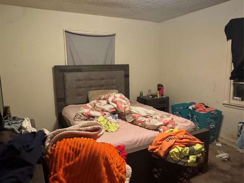 735 Sumter Street, Shelby, NC 28150.  MLS# CAR4333888, YatesRealty ID 3395. 