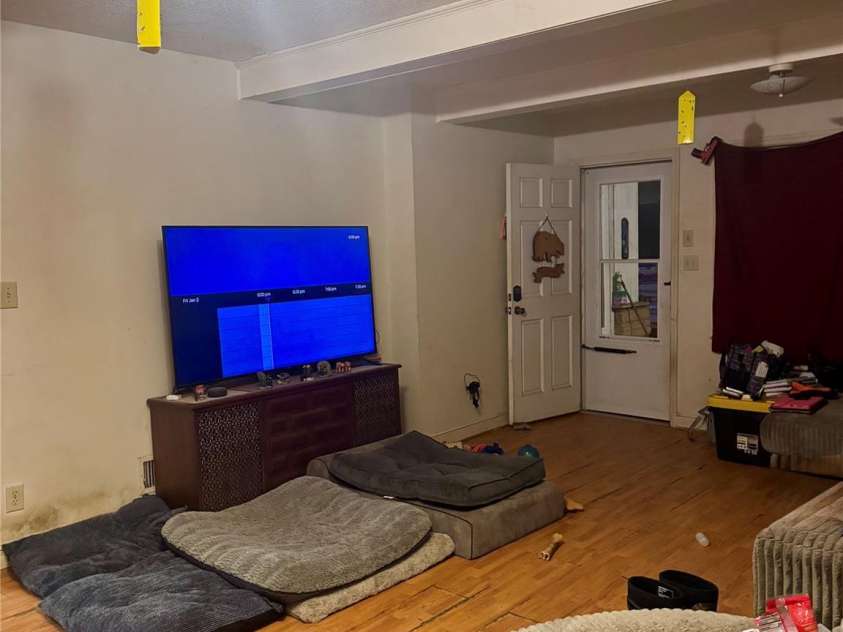 735 Sumter Street, Shelby, NC 28150.  MLS# CAR4333888, YatesRealty ID 3395. 