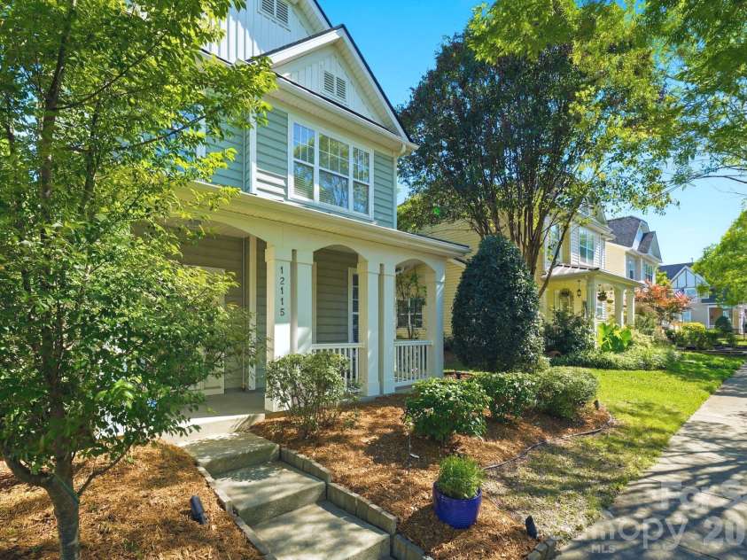 12115 Monteith Grove Drive, Huntersville, NC 28078.  MLS# CAR4396391, YatesRealty ID 33950. 