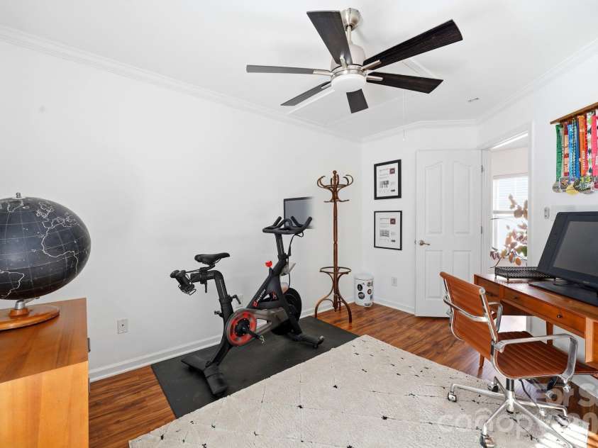12115 Monteith Grove Drive, Huntersville, NC 28078.  MLS# CAR4396391, YatesRealty ID 33950. 