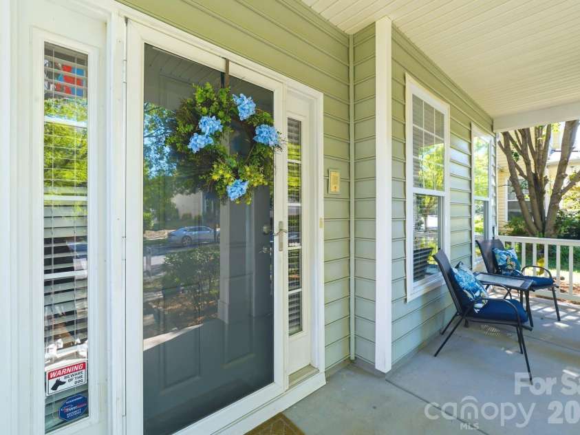 12115 Monteith Grove Drive, Huntersville, NC 28078.  MLS# CAR4396391, YatesRealty ID 33950. 
