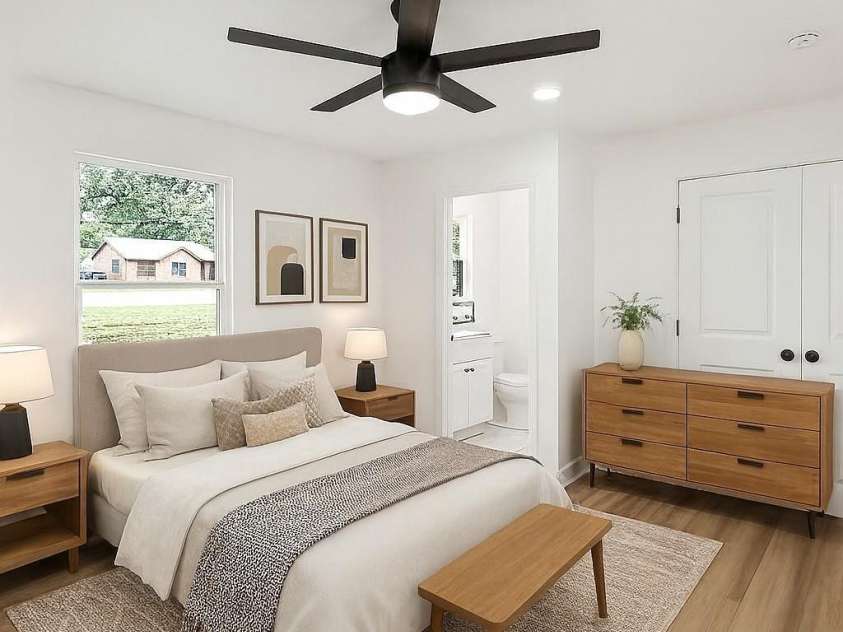 3030 Mac Drive, Hudson, NC 28638.  MLS# CAR4289028, YatesRealty ID 33950. MAIN BEDROOM