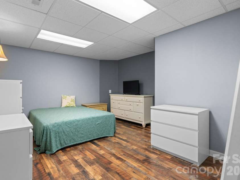 4093 Fairview Drive, Maiden, NC 28650.  MLS# CAR4381764, YatesRealty ID 33951. Basement Room