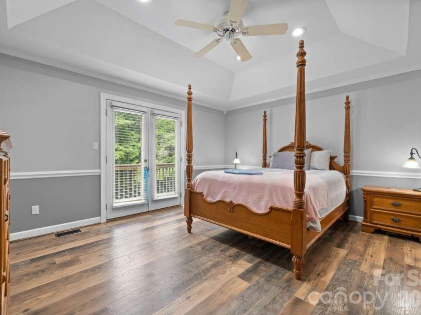 4093 Fairview Drive, Maiden, NC 28650.  MLS# CAR4381764, YatesRealty ID 33951. Primary Bedroom