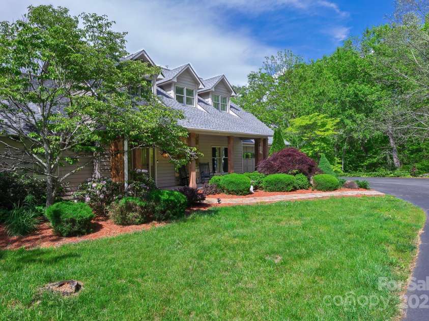 170 Lauren Lane, Franklin, NC 28734.  MLS# CAR4279189, YatesRealty ID 33953. 
