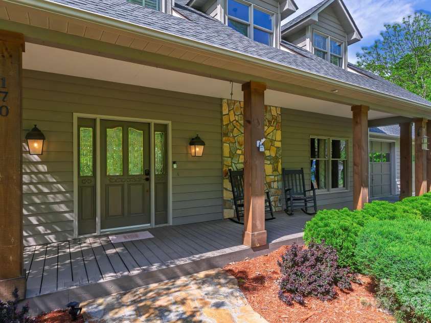 170 Lauren Lane, Franklin, NC 28734.  MLS# CAR4279189, YatesRealty ID 33953. 