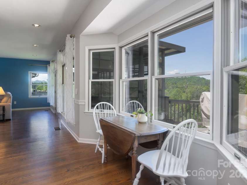 170 Lauren Lane, Franklin, NC 28734.  MLS# CAR4279189, YatesRealty ID 33953. 