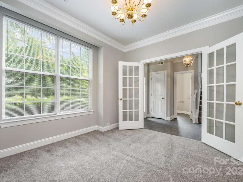 6721 Charter Hills Road, Charlotte, NC 28277.  MLS# CAR4288984, YatesRealty ID 33956. 