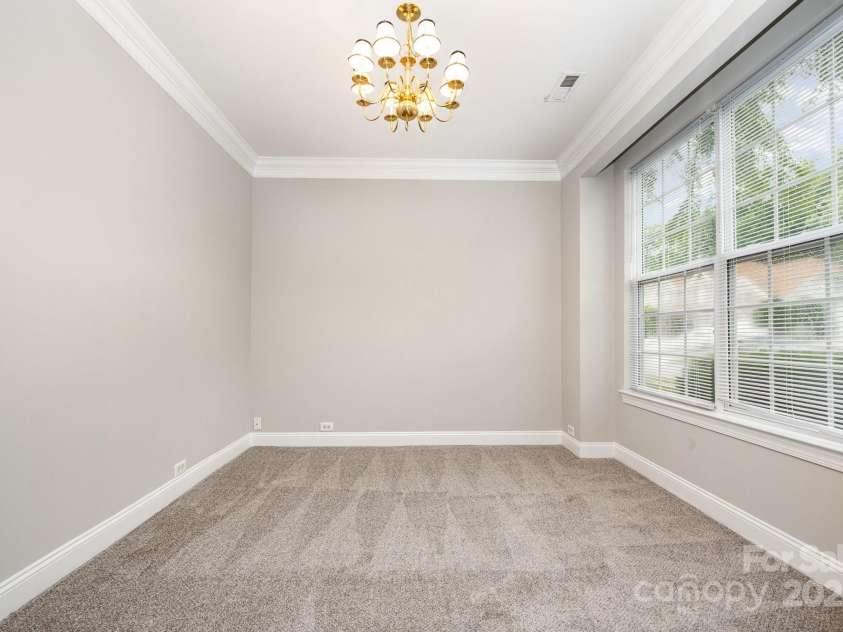6721 Charter Hills Road, Charlotte, NC 28277.  MLS# CAR4288984, YatesRealty ID 33956. 
