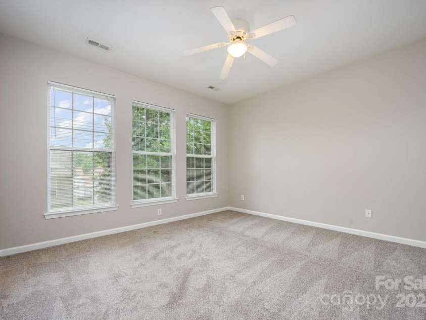 6721 Charter Hills Road, Charlotte, NC 28277.  MLS# CAR4288984, YatesRealty ID 33956. 