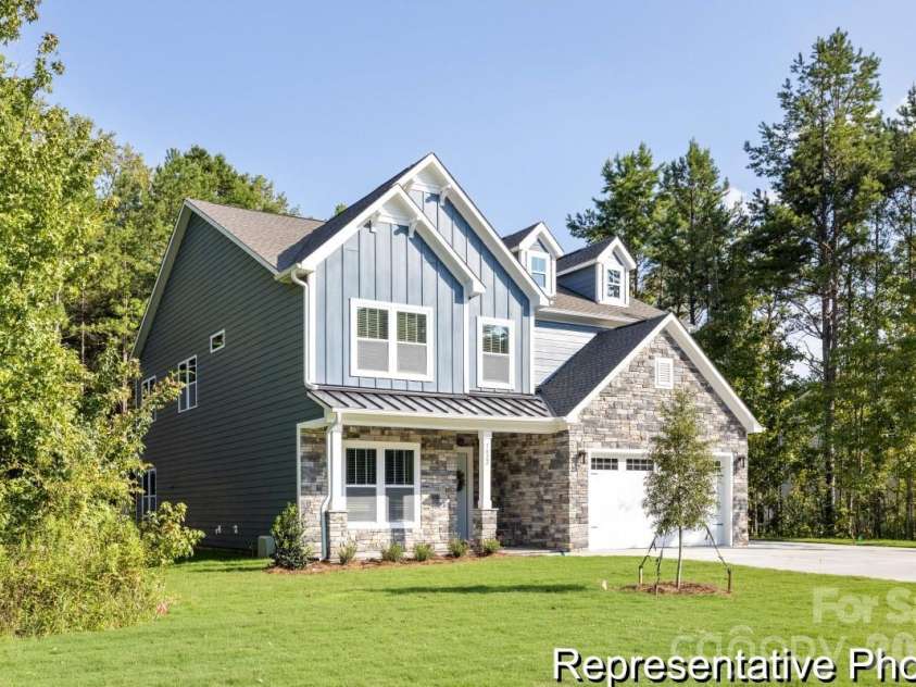139 Tangle River Drive, Statesville, NC 28677.  MLS# CAR4397856, YatesRealty ID 33957. 