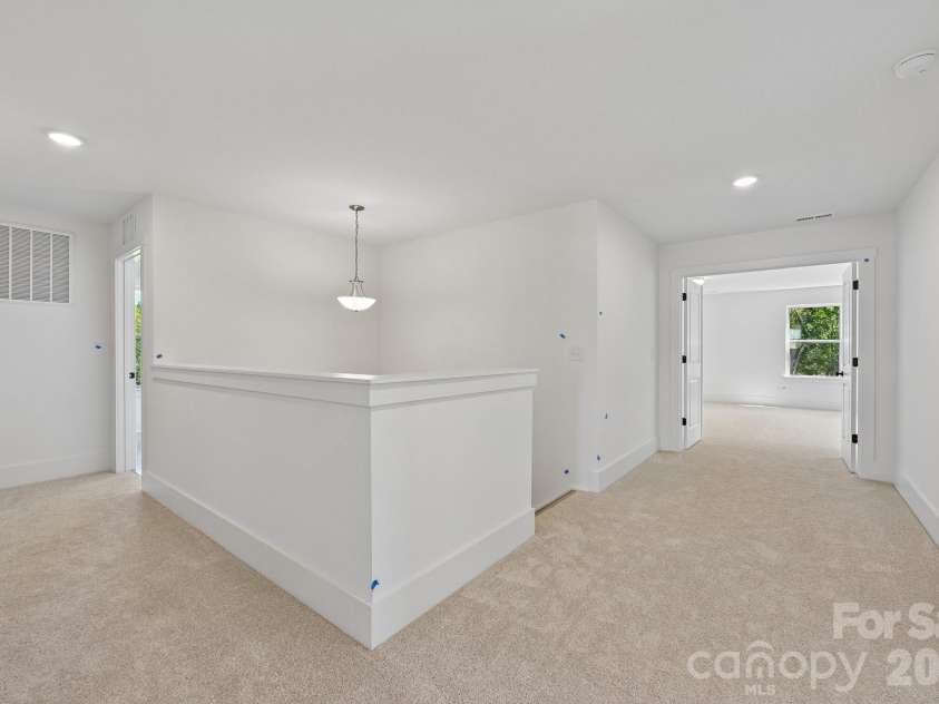 139 Tangle River Drive, Statesville, NC 28677.  MLS# CAR4397856, YatesRealty ID 33957. 
