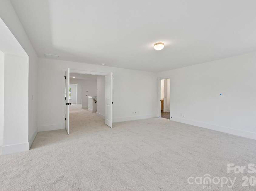 139 Tangle River Drive, Statesville, NC 28677.  MLS# CAR4397856, YatesRealty ID 33957. 