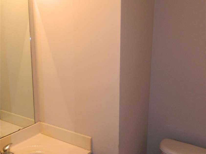 223 Linkside Court, Lenoir, NC 28645.  MLS# CAR4396662, YatesRealty ID 33958. Half Bath