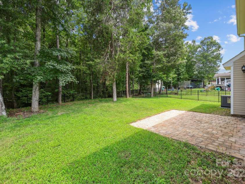 555 Settlers Grove Lane, Salisbury, NC 28146.  MLS# CAR4292670, YatesRealty ID 33958. Additional view of the rear yard