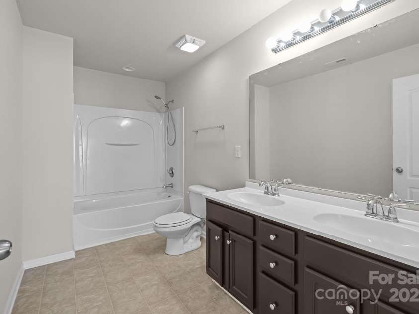 555 Settlers Grove Lane, Salisbury, NC 28146.  MLS# CAR4292670, YatesRealty ID 33958. Bath- upper level Dual sinks