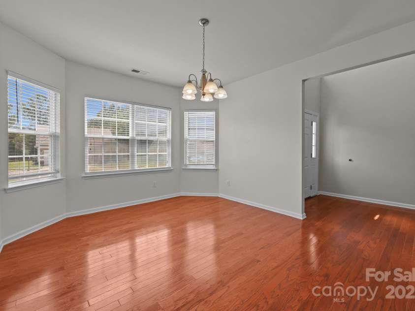 555 Settlers Grove Lane, Salisbury, NC 28146.  MLS# CAR4292670, YatesRealty ID 33958. Dining room