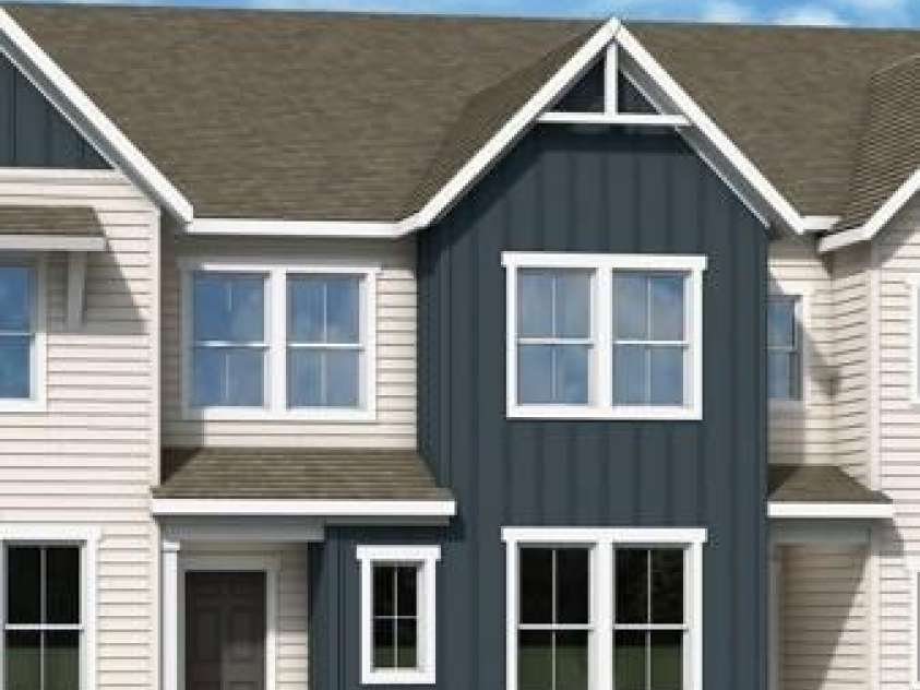 6059 White Aster Lane, Charlotte, NC 28216.  MLS# CAR4398323, YatesRealty ID 33959. 