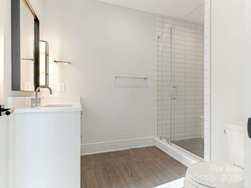 2832 Arcadia Avenue, Charlotte, NC 28209.  MLS# CAR4217335, YatesRealty ID 3396. Bathroom #3
