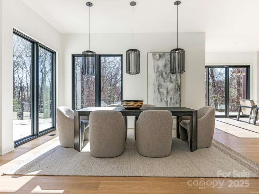 2832 Arcadia Avenue, Charlotte, NC 28209.  MLS# CAR4217335, YatesRealty ID 3396. Dining Room