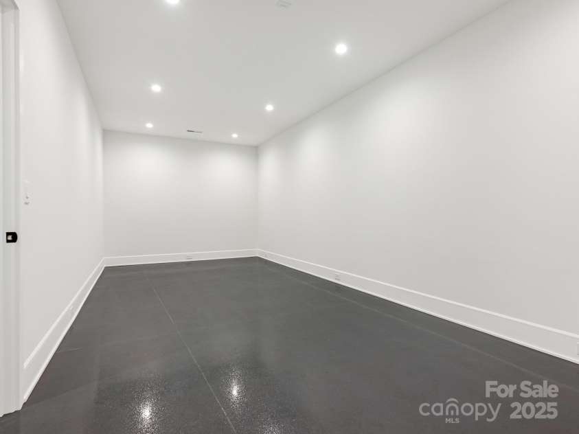 2832 Arcadia Avenue, Charlotte, NC 28209.  MLS# CAR4217335, YatesRealty ID 3396. Media Room