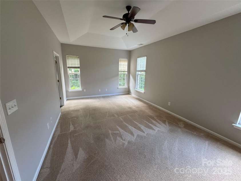 6918 Cinnamon Circle, Mint Hill, NC 28227.  MLS# CAR4294379, YatesRealty ID 33960. 