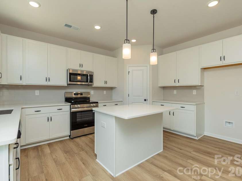 604 Cooley Drive, Salisbury, NC 28147.  MLS# CAR4398447, YatesRealty ID 33962. 