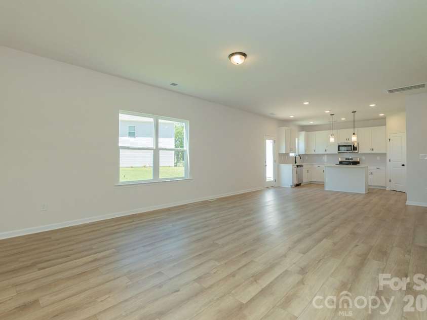 604 Cooley Drive, Salisbury, NC 28147.  MLS# CAR4398447, YatesRealty ID 33962. 