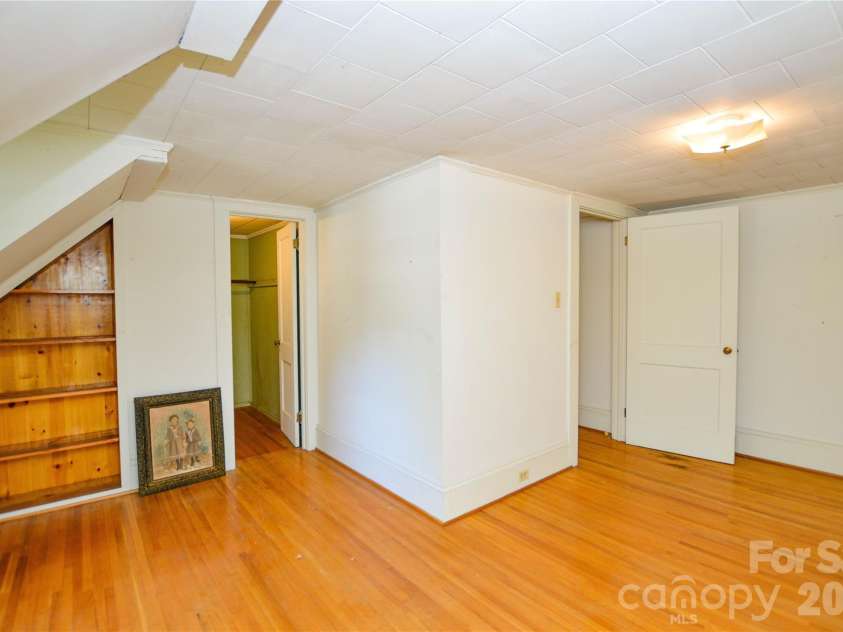 1800 Brantley Road, Kannapolis, NC 28083.  MLS# CAR4398516, YatesRealty ID 33966. 