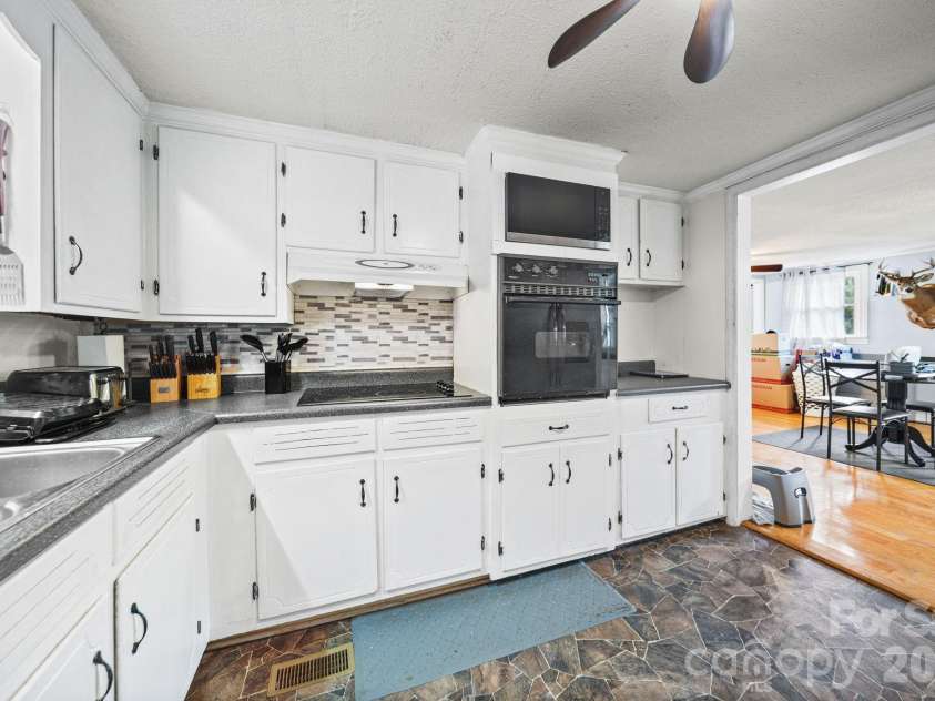 420 Bear Creek Road, Shelby, NC 28152.  MLS# CAR4398541, YatesRealty ID 33968. 