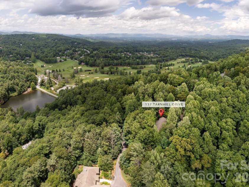 117 Tarnhill Drive, Flat Rock, NC 28731.  MLS# CAR4395598, YatesRealty ID 33969. 