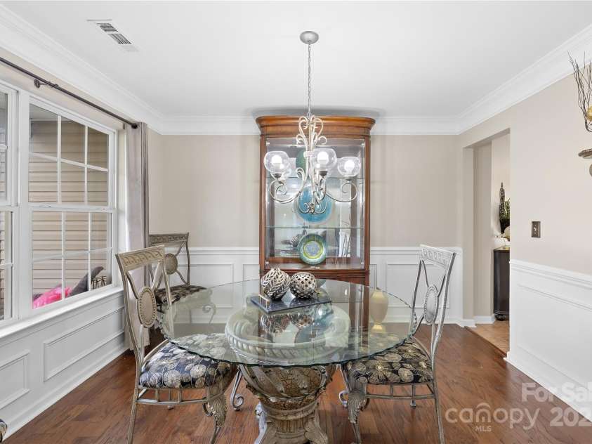 112 Saye Place, Mooresville, NC 28115.  MLS# CAR4238613, YatesRealty ID 3397. 