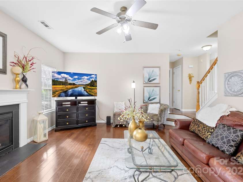 112 Saye Place, Mooresville, NC 28115.  MLS# CAR4238613, YatesRealty ID 3397. 