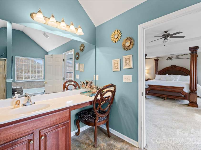112 Saye Place, Mooresville, NC 28115.  MLS# CAR4238613, YatesRealty ID 3397. 