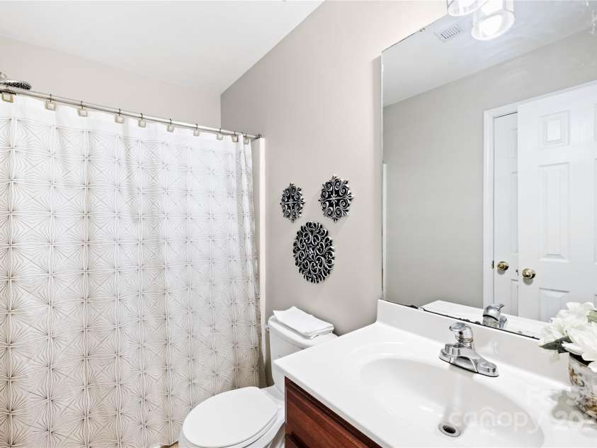 112 Saye Place, Mooresville, NC 28115.  MLS# CAR4238613, YatesRealty ID 3397. 