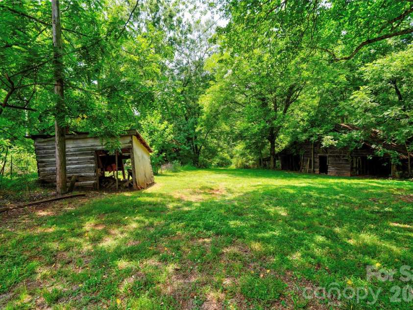 1813 Saint Marks Church Road, Crouse, NC 28033.  MLS# CAR4396855, YatesRealty ID 33971. 