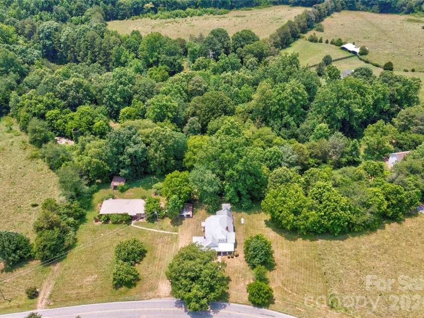 1813 Saint Marks Church Road, Crouse, NC 28033.  MLS# CAR4396855, YatesRealty ID 33971. 