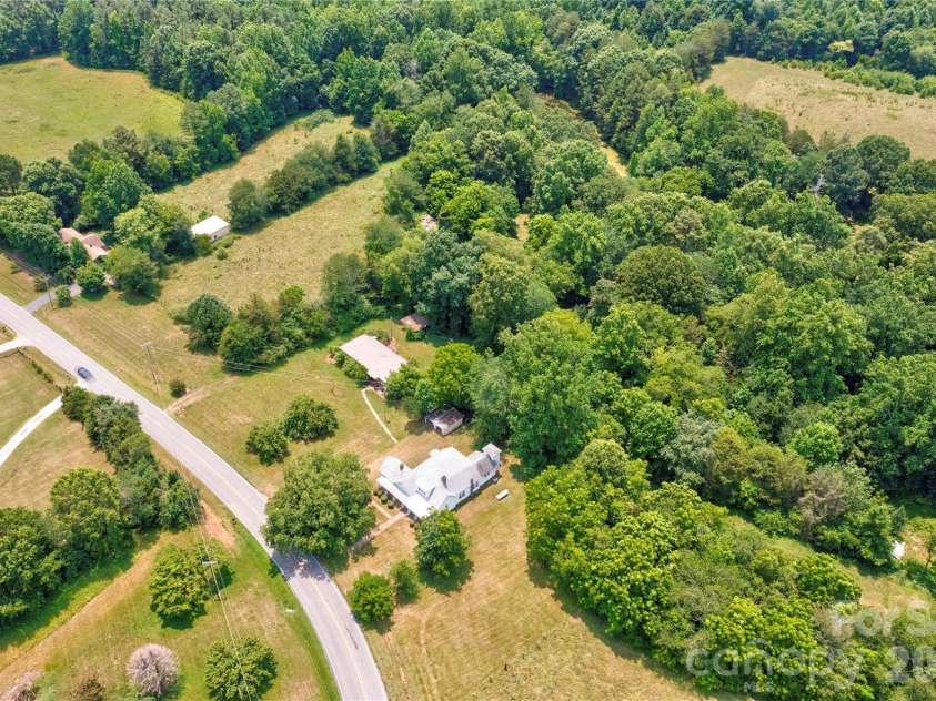 1813 Saint Marks Church Road, Crouse, NC 28033.  MLS# CAR4396855, YatesRealty ID 33971. 